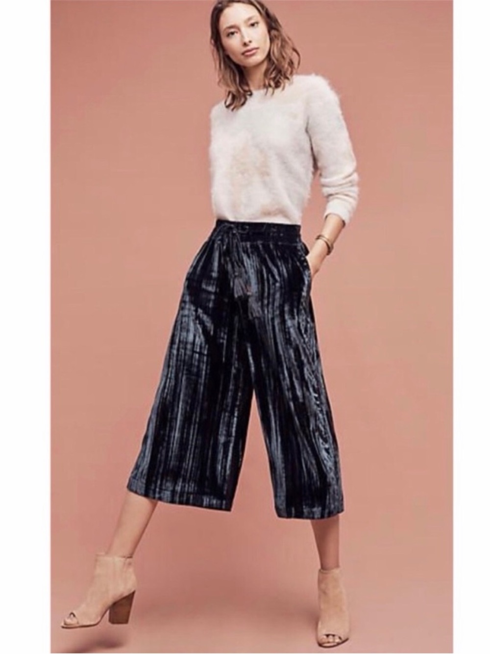 Anthropologie Hei Hei Velvet Wide Leg Culottes Pants